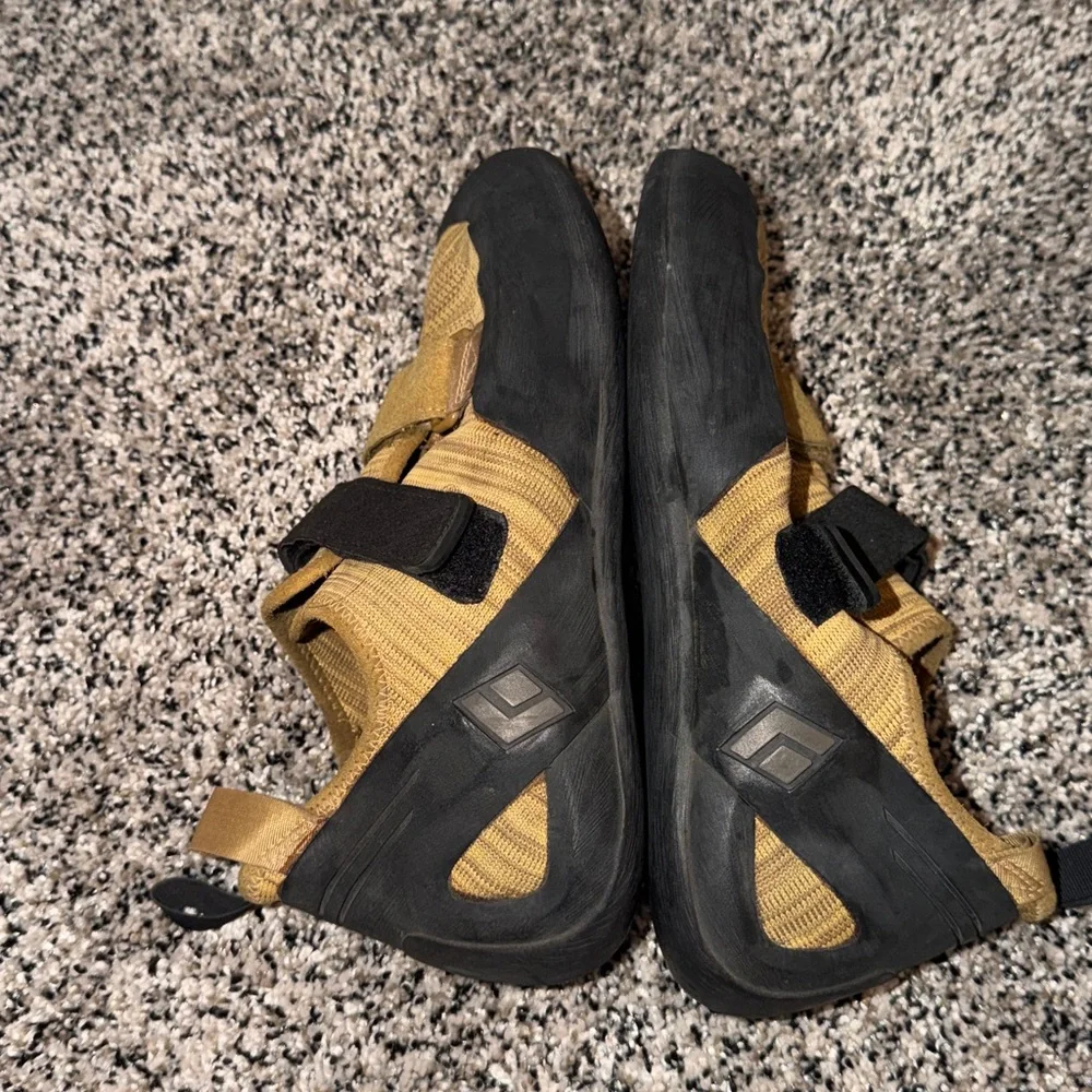 Black Diamond Rock Climbing Shoes Gold Women’s Size 10